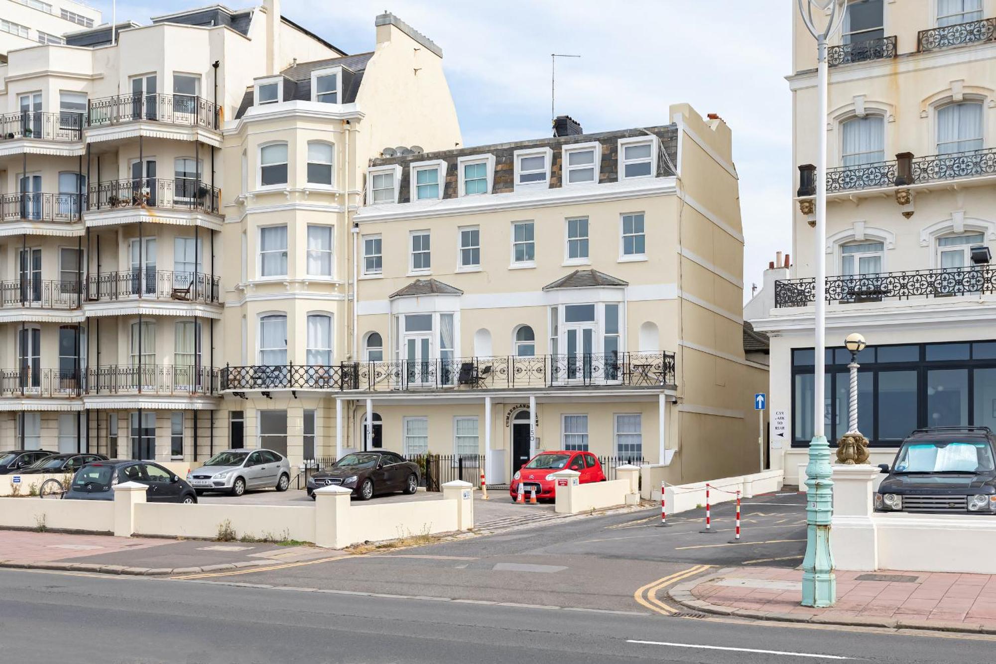Beaches Brighton - Luxury Seafront Accommodation Exteriör bild